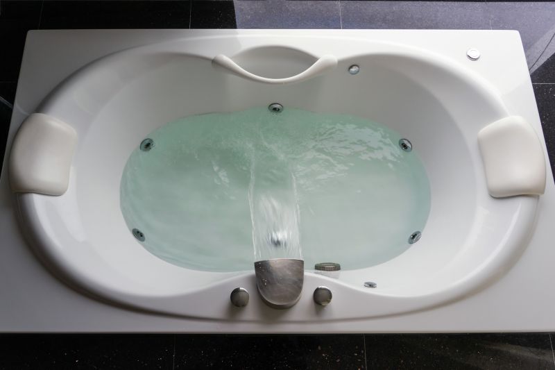 Spa-style Jetted Tub